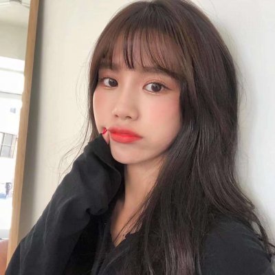 qq女生头像一男一女背图片