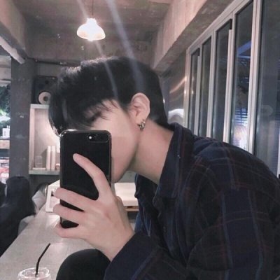 手机控素描的头像简单男生用