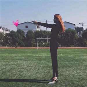 爱心发射情侣唯美好看头像 发射爱心的真人情侣唯美好看头像图片图片