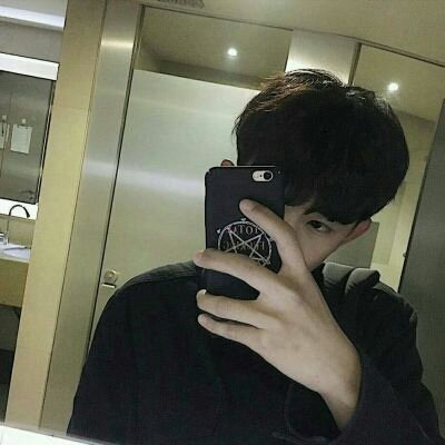 qq高冷头像男生背影高清图片