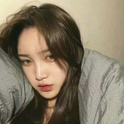 最新个性女生手绘头像图片