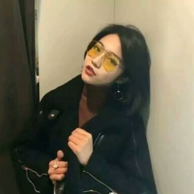 最新个性女生手绘头像图片