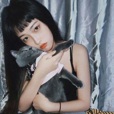 最新个性女生手绘头像图片