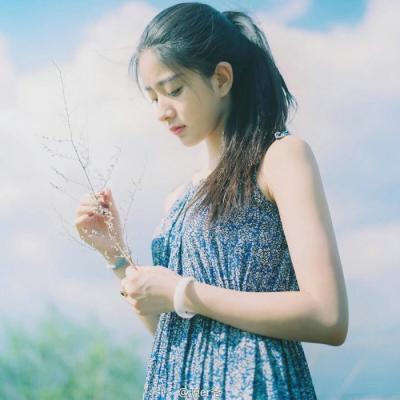 骚气头像女生高清壁纸图片