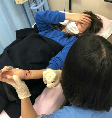 naomi康雅馨分手被爆黑料 遭网络暴力自杀公司澄清谣言图片