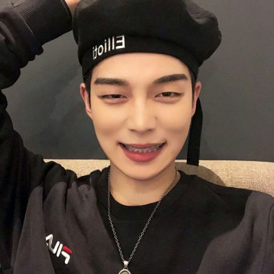 2019最新qq喜欢用美女做头像的男生是什么图片