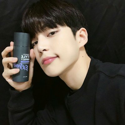 2019最新qq喜欢用美女做头像的男生是什么图片