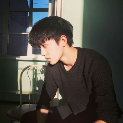 qq动漫头像男生血图片