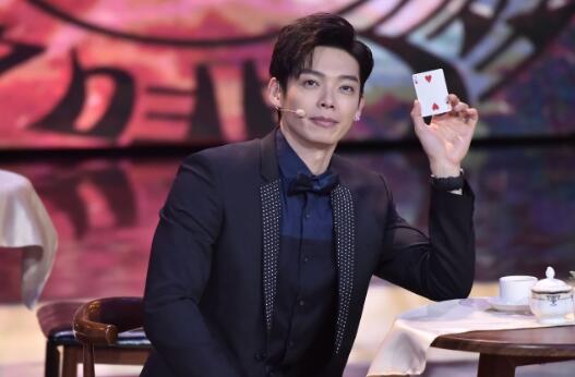 辰亦儒是富二代吗  家境优越加 富二代妥妥的偶像剧男主角