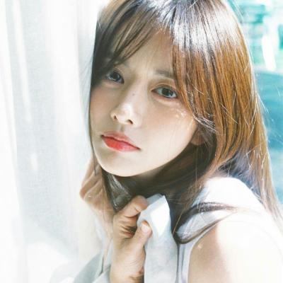 qq头像可爱小清新女生图片