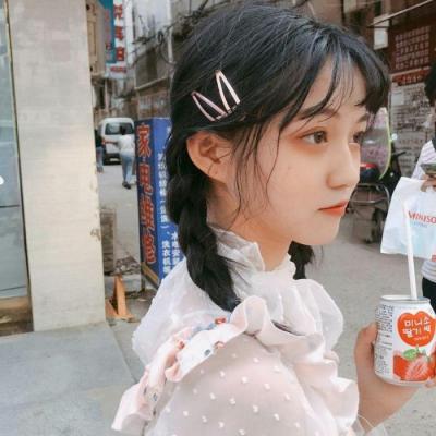 qq头像可爱小清新女生图片