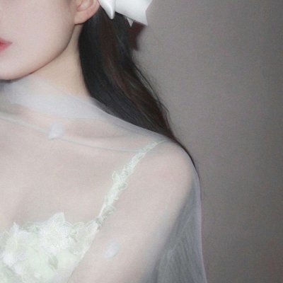 女生超拽带字头像最新图片