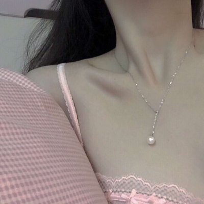 女生超拽带字头像最新图片