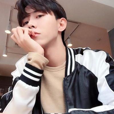 2019最新男生个性戴帽子头像图片图片