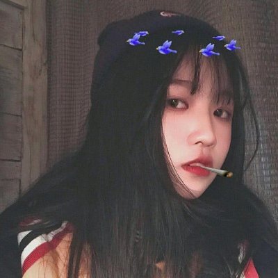 qq头像中年女生头像图片