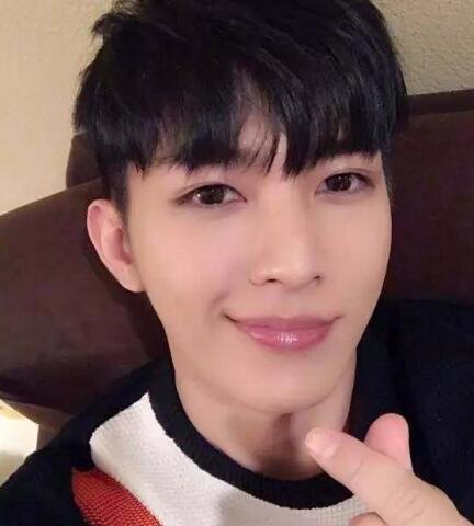 为什么大家都怕炎亚纶图片