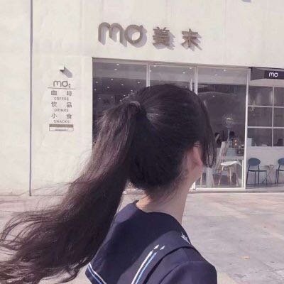 qq头像简单女生头像图片