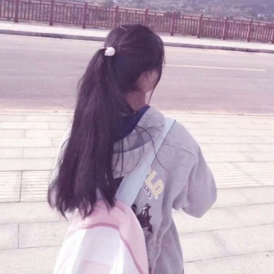qq头像简单女生头像图片