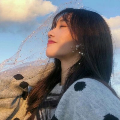 qq头像带血女生头像图片