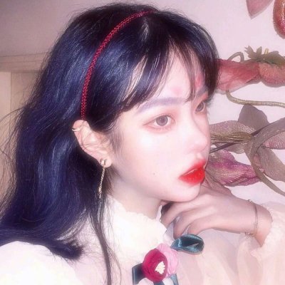 qq头像带血女生头像图片