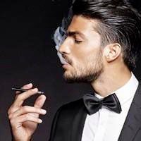欧美胡子拉碴熟男唯美好看头像,成熟沧桑大叔男人唯美好看头像图片图片