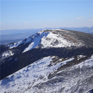 好看头像是雪山，连绵的雪山风景图片图片