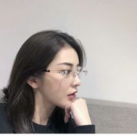 陌陌唯美好看头像女 真实 自然而又大方丝丝动人图片