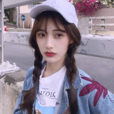 高清一人多张女生头像6张 图片