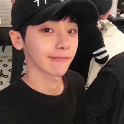 男生头像兔耳朵真人图片