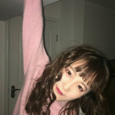 个性短发女生手绘头像图片