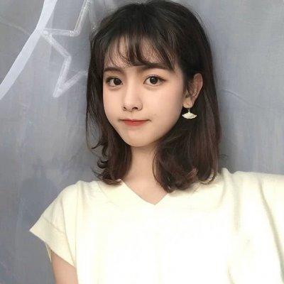 个性短发女生手绘头像图片