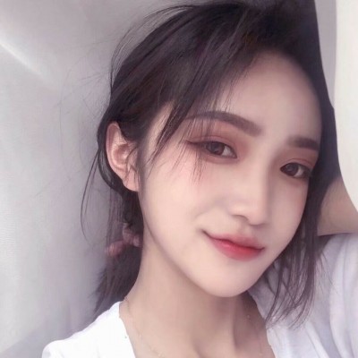 qq情侣女生头像带字图片