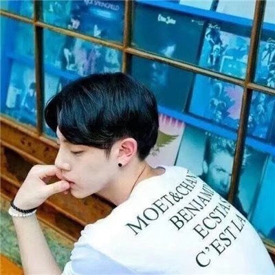 微信帅气帅气冷酷的真人qq头像男生图片