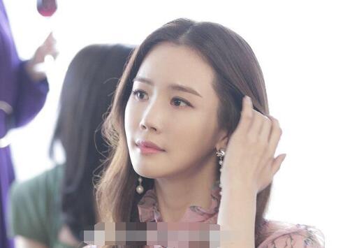 李多海的脸认不出怎么回事 整容上瘾新剧中完全换脸图片