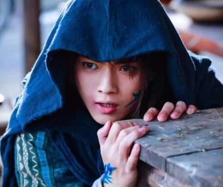 招摇魔王之子是谁 和女主角路招摇什么关系图片
