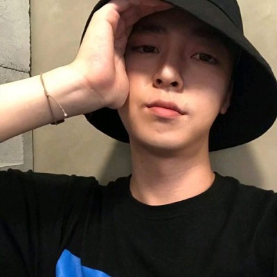 2019男生动漫头像简单可爱图片