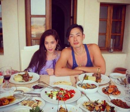 吴建豪确认离婚 两人多次闹出婚变传闻如今终于尘埃落定图片