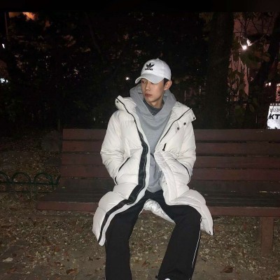 2019最新男生头像真实自拍照图片