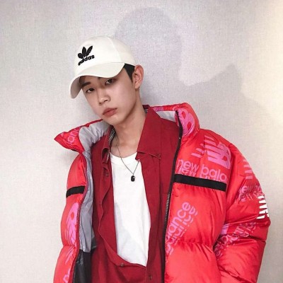 2019最新男生头像真实自拍照图片