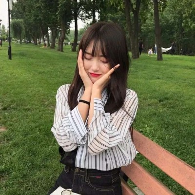 动漫女生头像12人团头图片