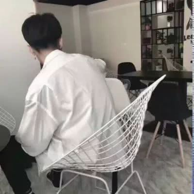 微信男生头像 阳光少年蓝色图片