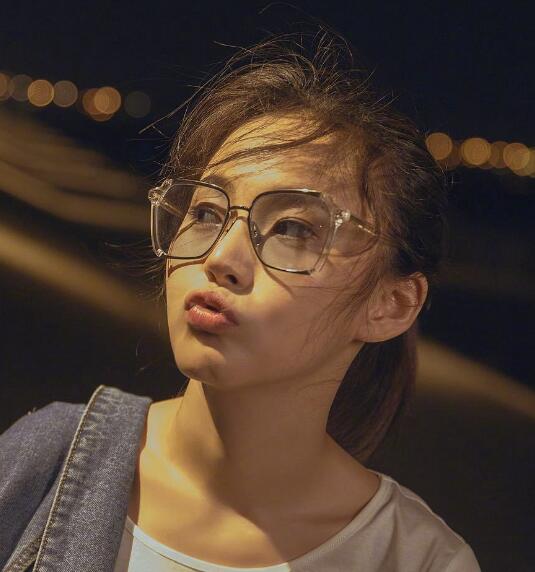 张佳宁结婚了吗图片