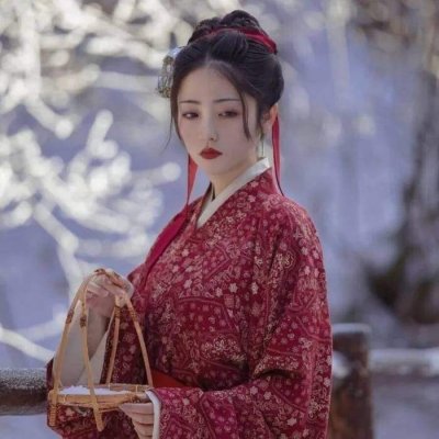 qq头像女生超拽霸气戴帽子图片