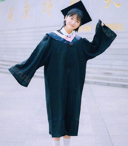 沈月高考多少分