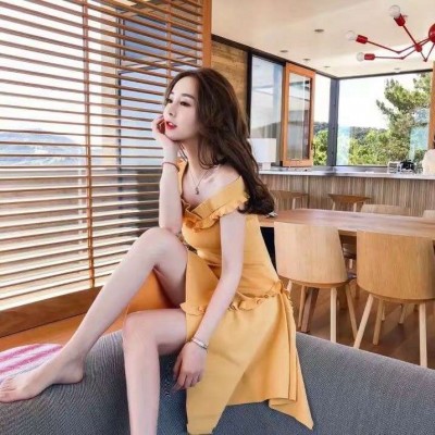 黑白伤感女生动漫头像