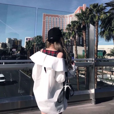 个性网女生带白边头像图片