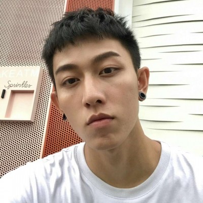 微信好看的成熟头像男生用图片