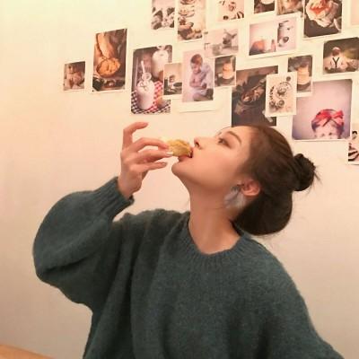 阳光活泼女生头像高清图片