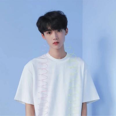 青春时尚男生头像放肆图片
