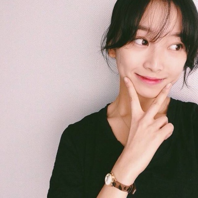 关于qq头像的图片女生图片